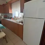 Lydia's House Apartment